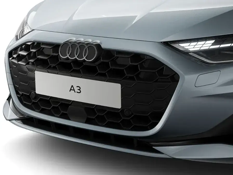 Nowe Audi A3 Advanced 150 KM (110 kW) 2025 Szary Sedan/Limuzyna