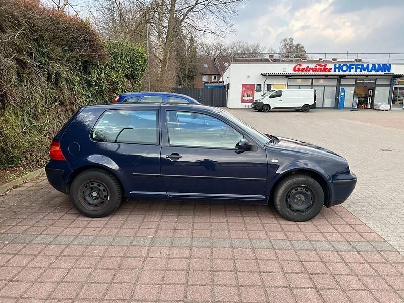 Gebraucht VW Golf 2002 Blau Coupé