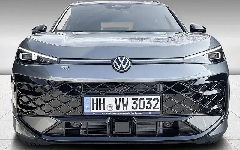 Neu VW T-Roc R-line 150 PS (110 kW) 2026 Grau SUV