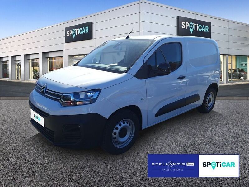 Weiß Gebraucht 2023 Citroën e-Berlingo Van / Kleinbus | 18.990 € (Superpreis) - Bild 1/4