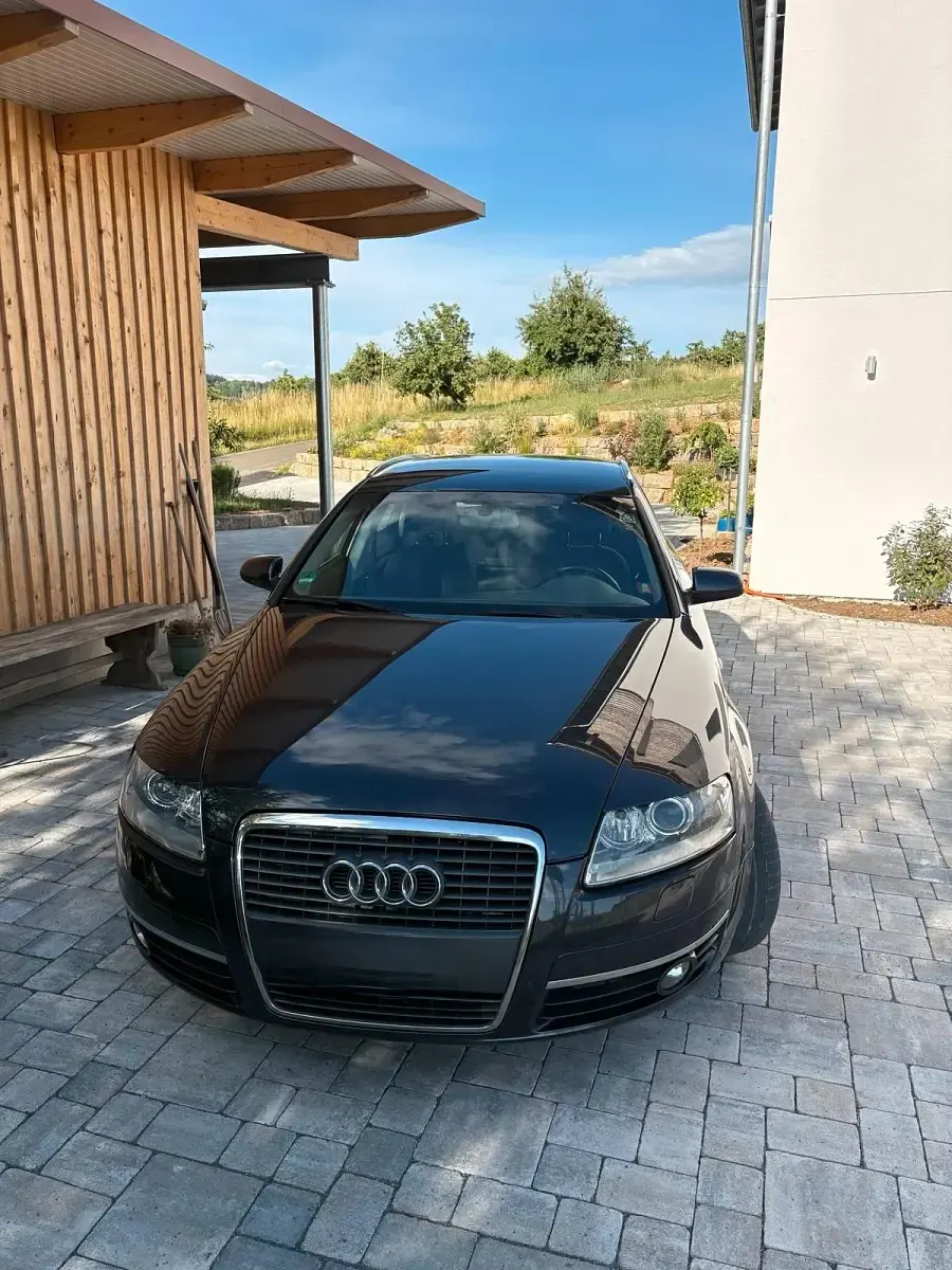Gebraucht Audi A6 140 PS (102 kW) 2007 Grau Kombi