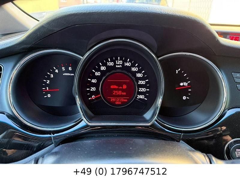 Gebraucht Kia Ceed Spirit 128 PS (94 kW) 2015 Braun Kleinwagen