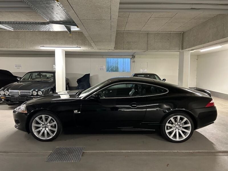 Gebraucht Jaguar XK 298 PS (219 kW) 2007 Schwarz
