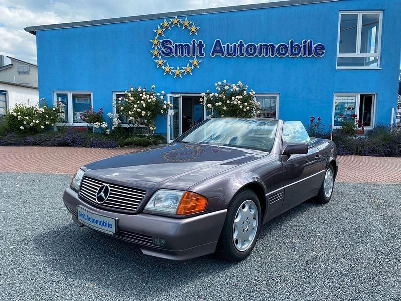Grau Gebraucht 1991 Mercedes SL300 Cabrio | 19.980 € - Bild 1/4