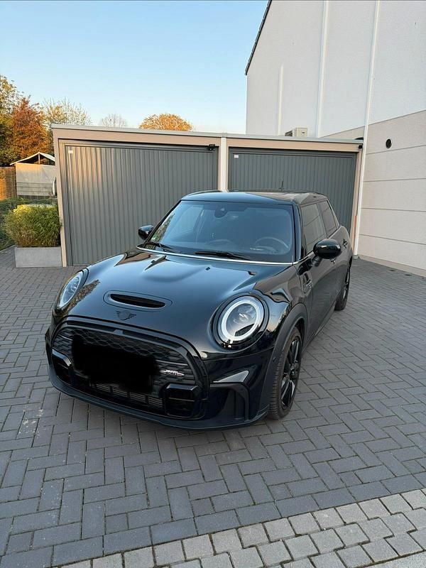Usata Mini Cooper S 178 CV (130 kW) 2023 Nero Utilitaria