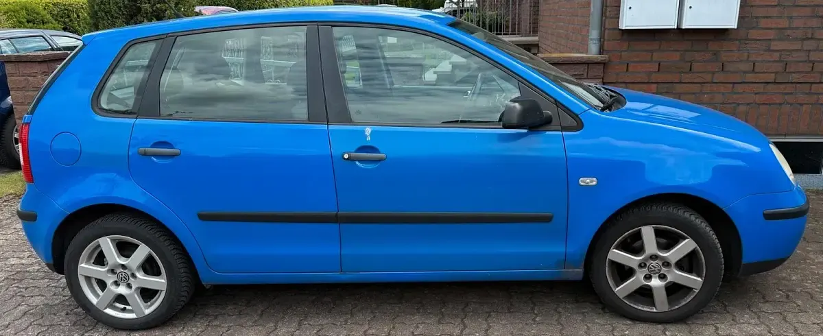 Gebraucht VW Polo 54 PS (39 kW) 2003 Blau Kleinwagen