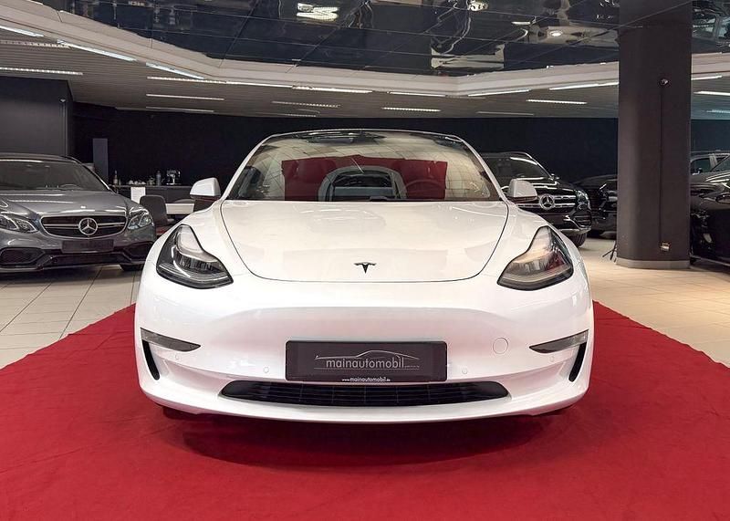 Gebraucht Tesla Model 3 324 kW (441 PS) 2020 Weiß Limousine