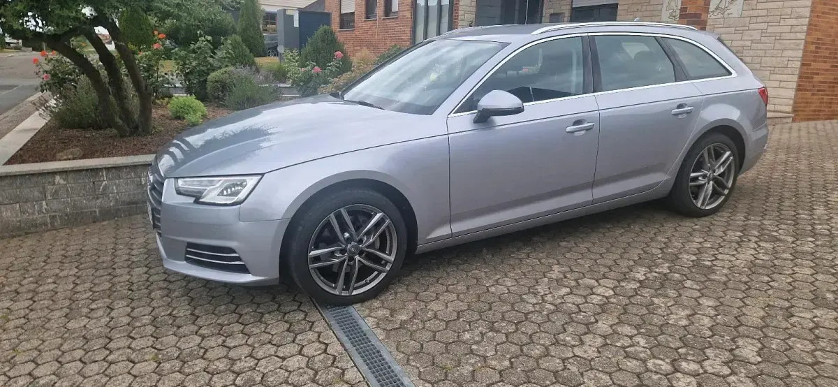 Gebraucht Audi A4 190 PS (139 kW) 2016 Silber Kombi