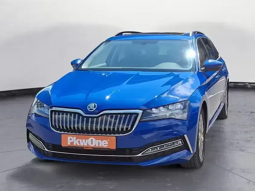 Gebraucht Skoda Superb Ambition 218 PS (160 kW) 2021 Kombi
