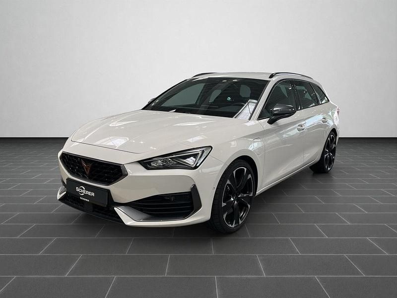 Weiß Gebraucht 2022 Cupra Leon VZ Limousine | 23.990 € (Fairer Preis) - Bild 1/4