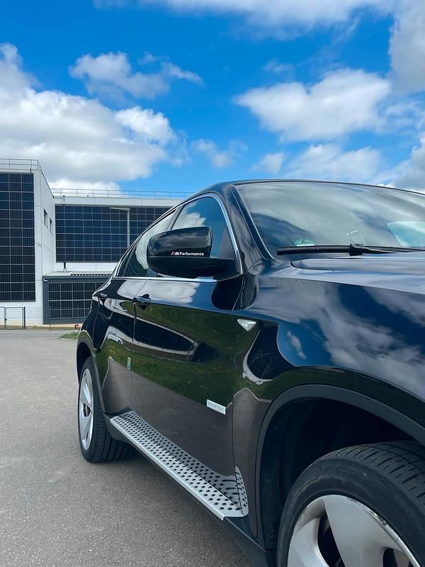 Gebraucht BMW ActiveHybrid X6 Performance 485 PS (356 kW) 2011 Schwarz SUV