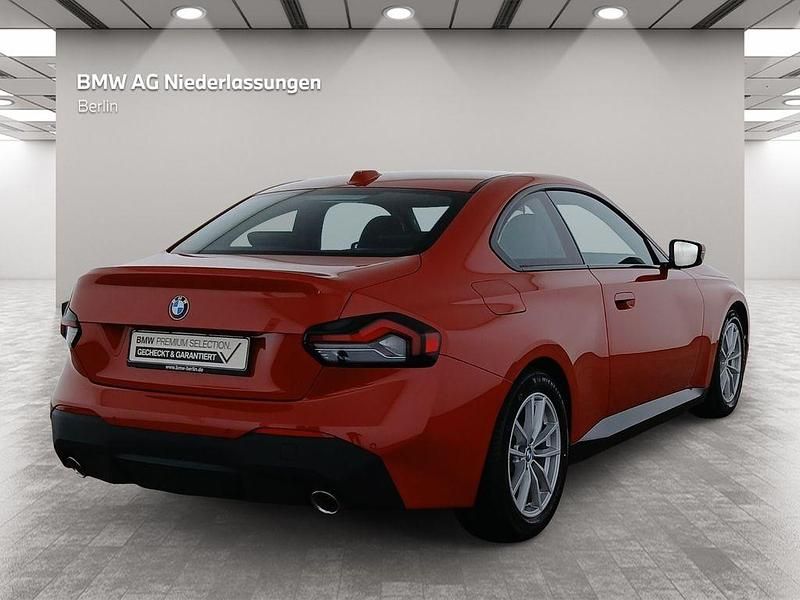 Gebraucht BMW 220 184 PS (135 kW) 2022 Rot Coupé