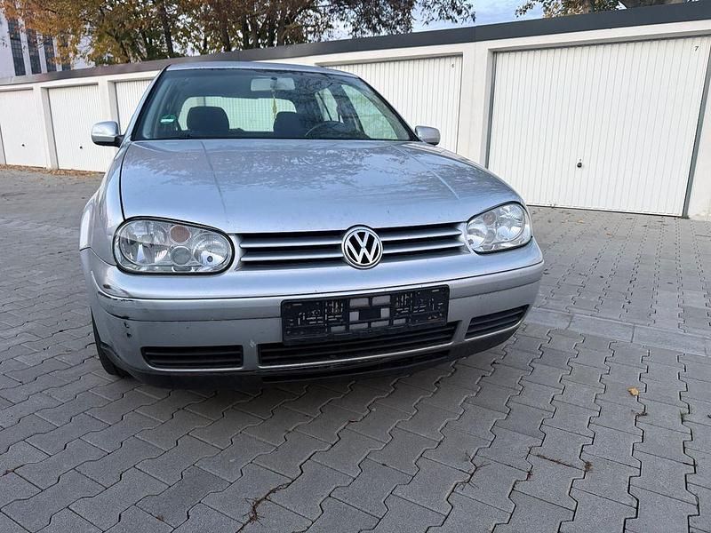 Grau Gebraucht 2003 VW Golf IV Basis Limousine | 1.199 € (Guter Preis) - Bild 1/4
