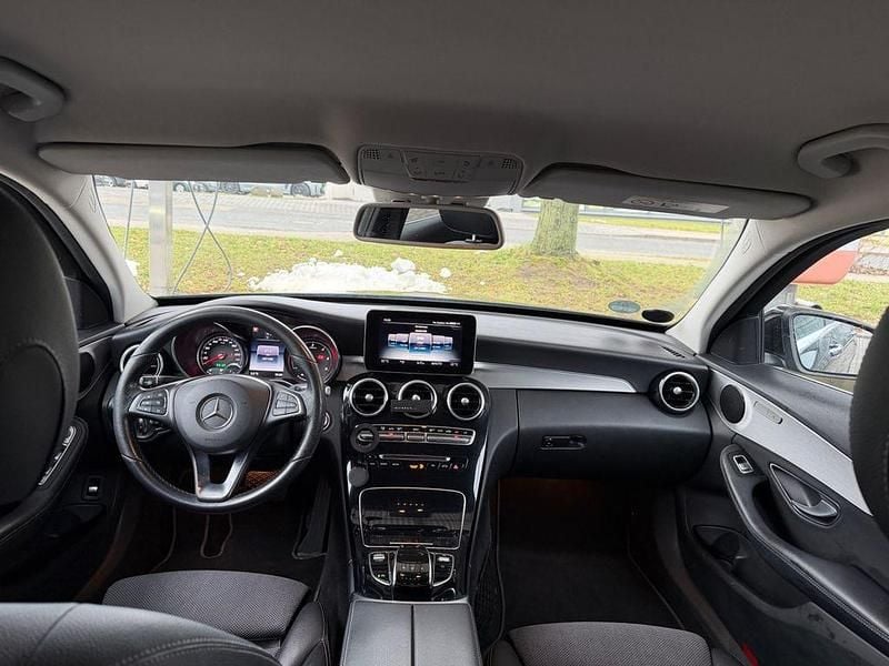 Schwarz Gebraucht 2017 Mercedes C220 Avantgarde Limousine | 15.299 € (Guter Preis) - Bild 1/4