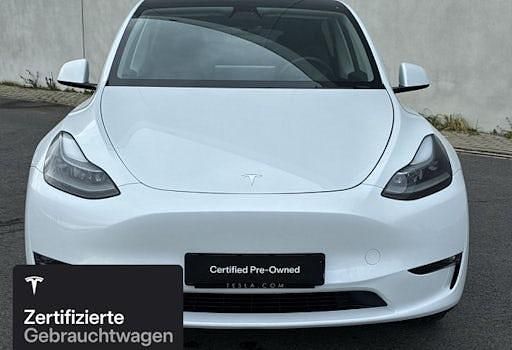 Weiß Gebraucht 2022 Tesla Model Y SUV | 33.800 € (Fairer Preis) - Bild 1/4