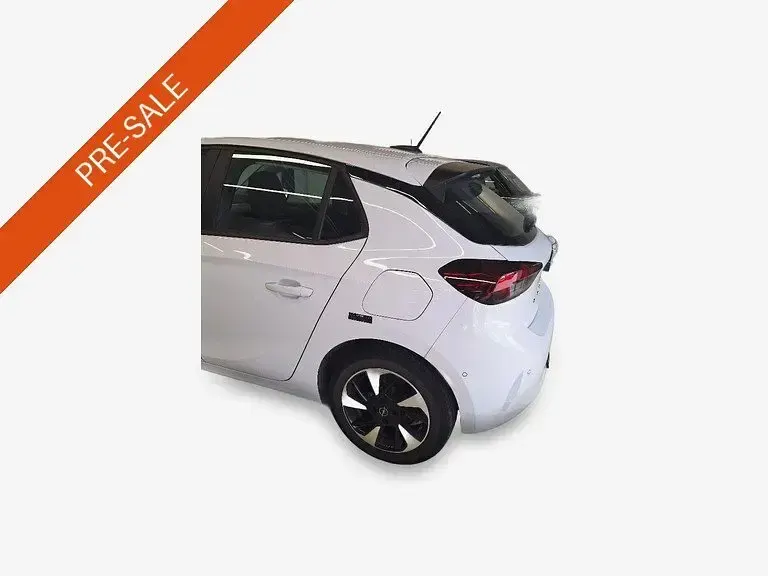 Gebraucht Opel Corsa-e 100 kW (136 PS) 2024 Weiß Kleinwagen