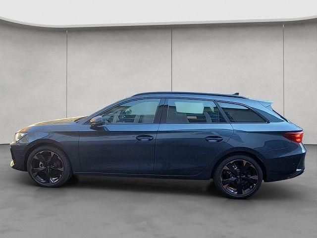 Neu Cupra Leon 150 PS (110 kW) 2025 Grau Limousine