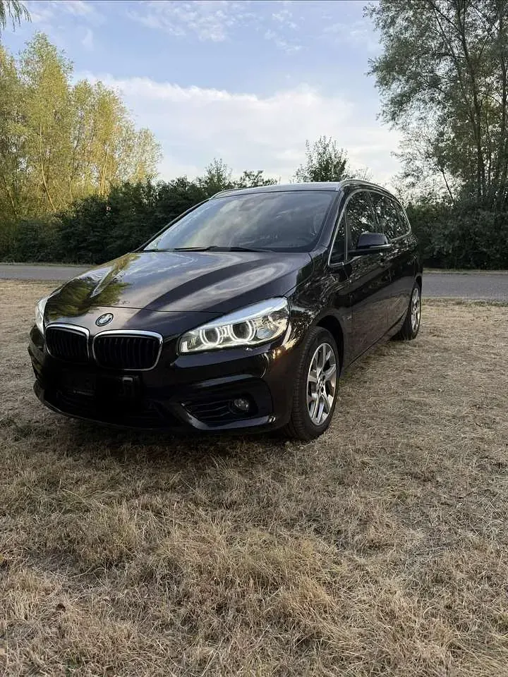 Gebraucht BMW 218 Gran Tourer Sport Line 150 PS (110 kW) 2016 Van / Kleinbus