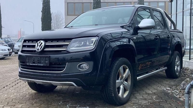 Gebraucht VW Amarok Ultimate 179 PS (131 kW) 2015 Deep black perleffekt Pickup