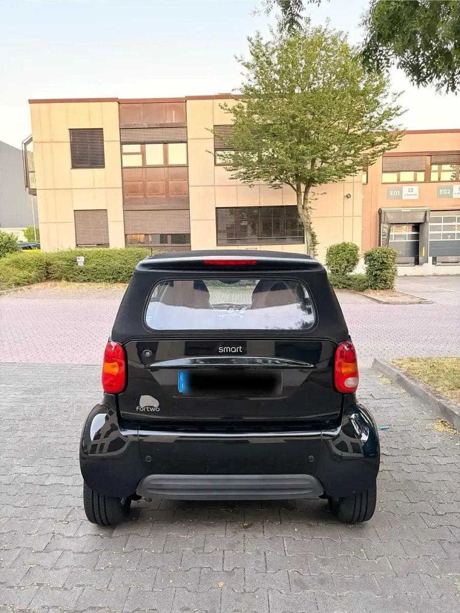 Gebraucht Smart ForTwo Cabrio 61 PS (44 kW) 2002 Schwarz Cabrio