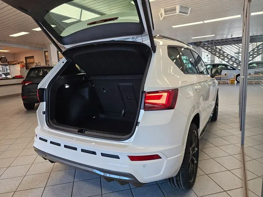 Nowe Cupra Ateca 150 KM (110 kW) 2026 Biały SUV