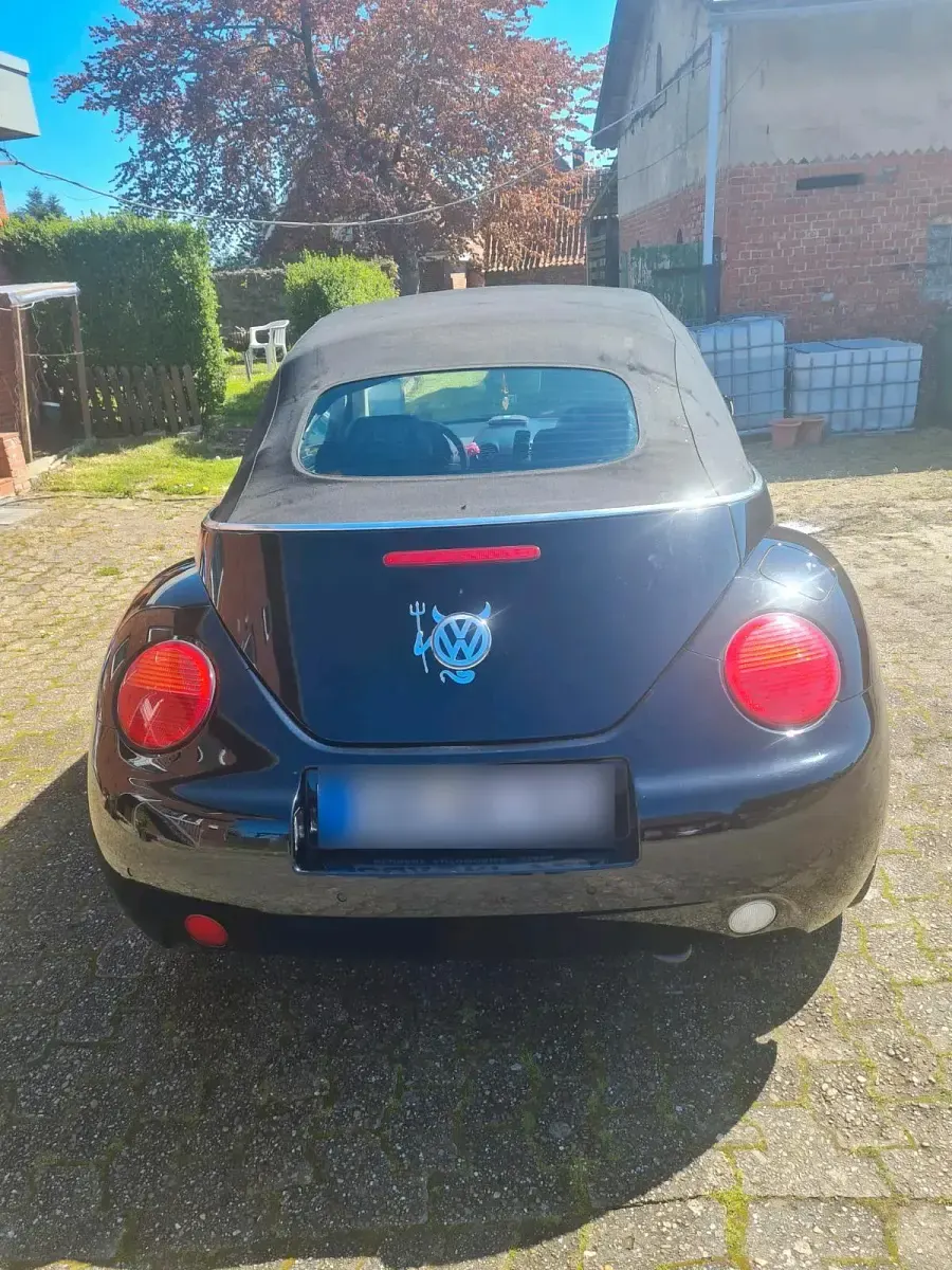 Gebraucht VW New Beetle 75 PS (55 kW) 2003 Schwarz Kleinwagen