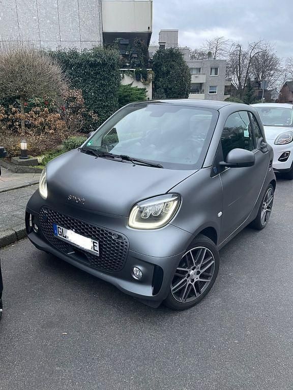 Grau Gebraucht 2020 Smart ForTwo Electric Drive Brabus Kleinwagen | 12.490 € (Guter Preis) - Bild 1/4
