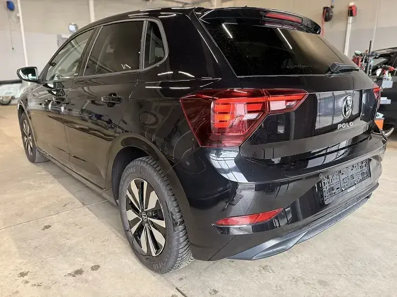 Gebraucht VW Polo Move 95 PS (69 kW) 2024 Schwarz Kleinwagen