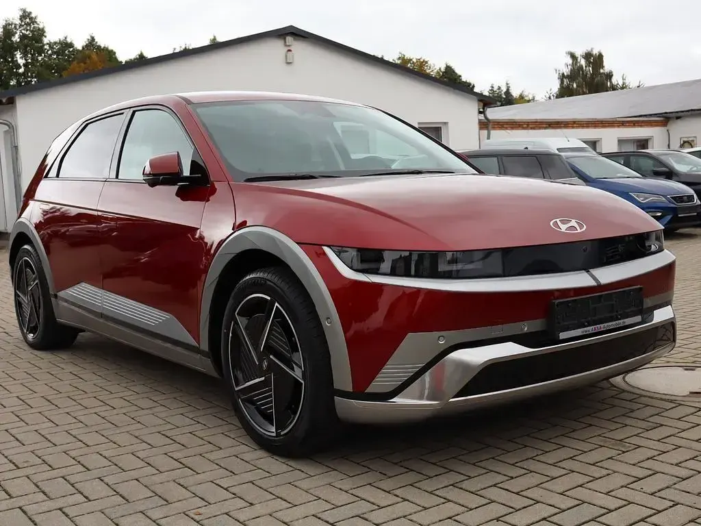 Gebraucht Hyundai Ioniq 5 167 kW (228 PS) 2025 Rot SUV