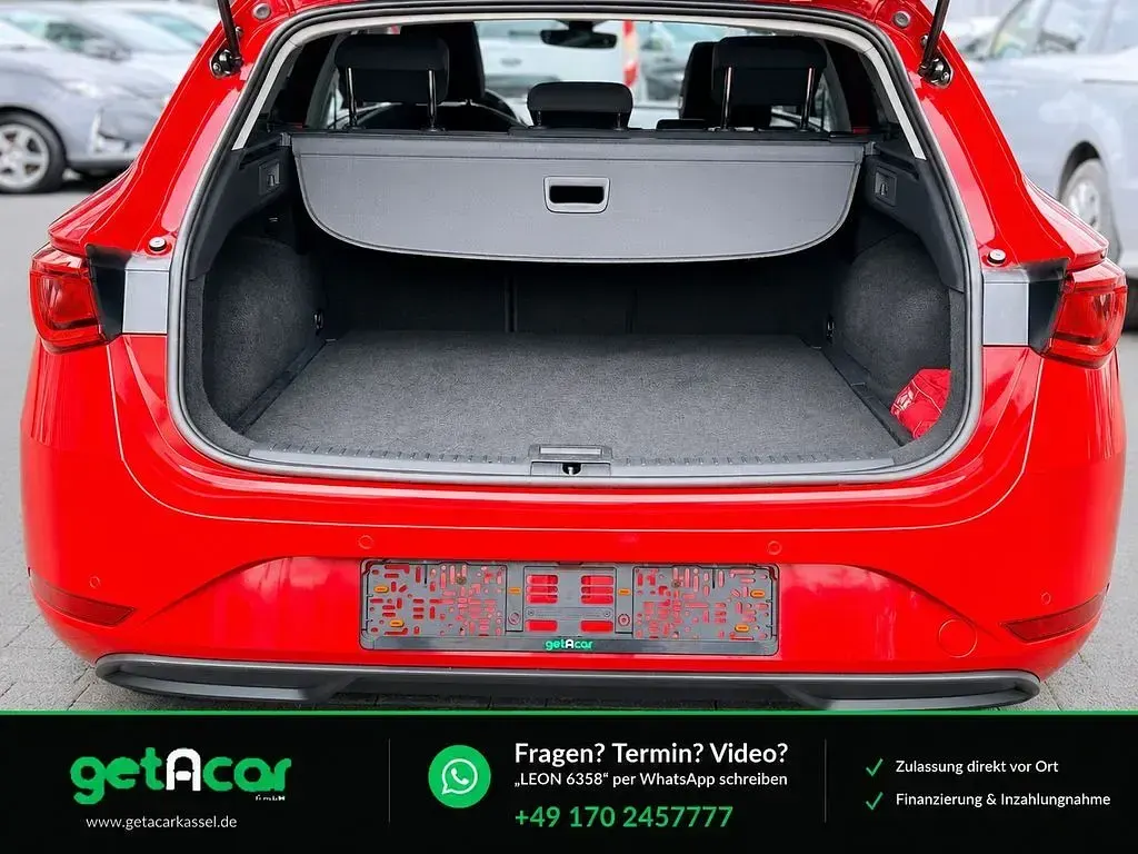 Gebraucht Seat Leon 116 PS (85 kW) 2023 Rot Limousine