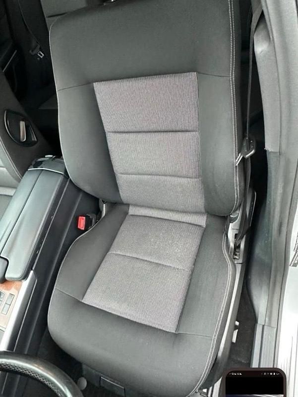 Grün Gebraucht 2015 Mercedes E220 Kombi | 11.000 € (Guter Preis) - Bild 1/4