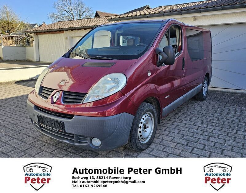 Rot cerise Gebraucht 2009 Renault Trafic Van | 6.500 € (Fairer Preis) - Bild 1/4