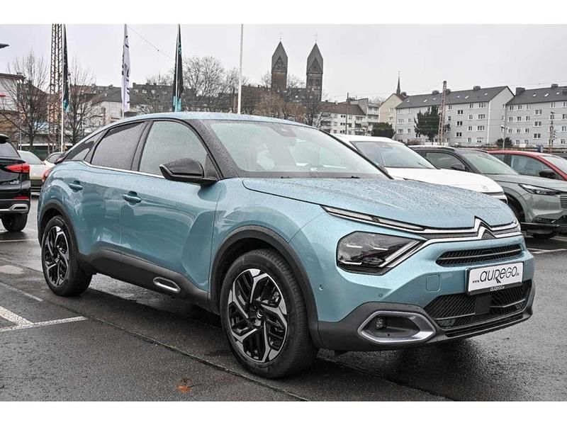 Gebraucht Citroën C4 Shine 131 PS (96 kW) 2023 Blau Limousine