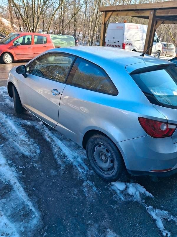 Gebraucht Seat Ibiza 60 PS (44 kW) 2010 Grau Kleinwagen