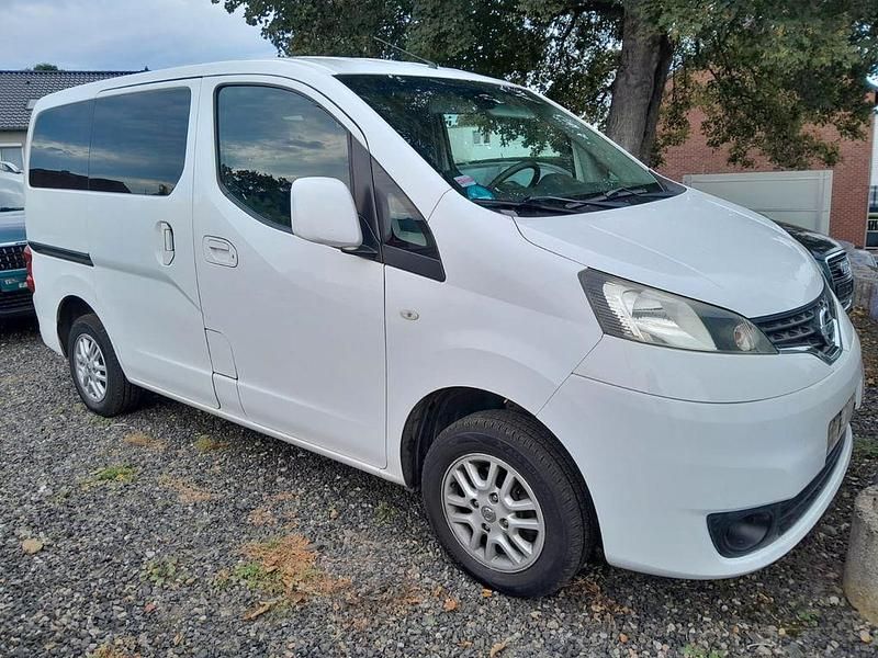 Weiß Gebraucht 2011 Nissan Evalia Premium Edition Van / Kleinbus | 3.900 € (Fairer Preis) - Bild 1/4