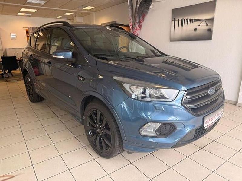 Gebraucht Ford Kuga ST-Line 179 PS (131 kW) 2018 Blau SUV