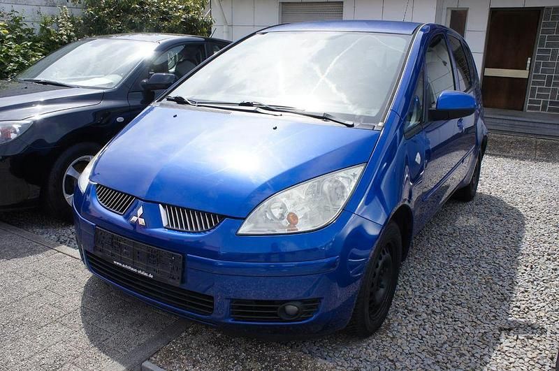Blau Gebraucht 2006 Mitsubishi Colt Motion Limousine | 1.690 € (Fairer Preis) - Bild 1/4