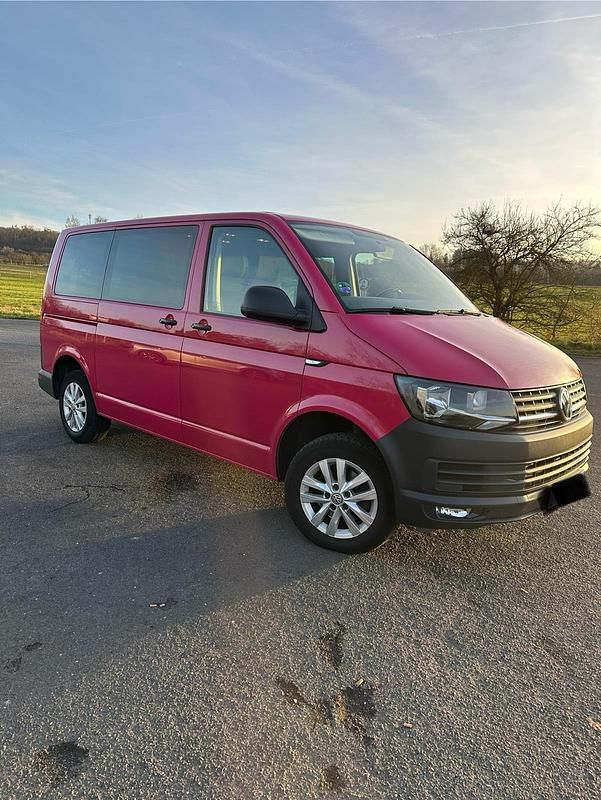 Gebraucht VW T6 150 PS (110 kW) 2016 Rot Van