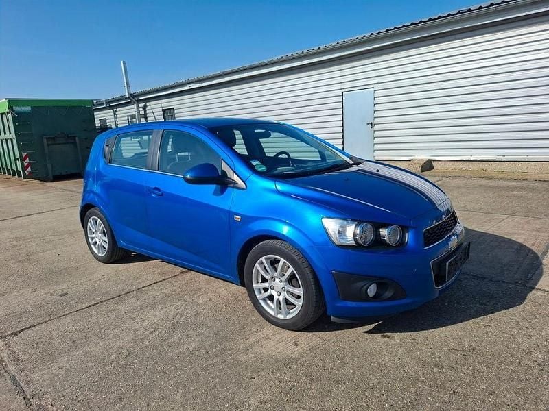 Gebraucht Chevrolet Aveo LTZ 116 PS (85 kW) 2012 Blau Kleinwagen