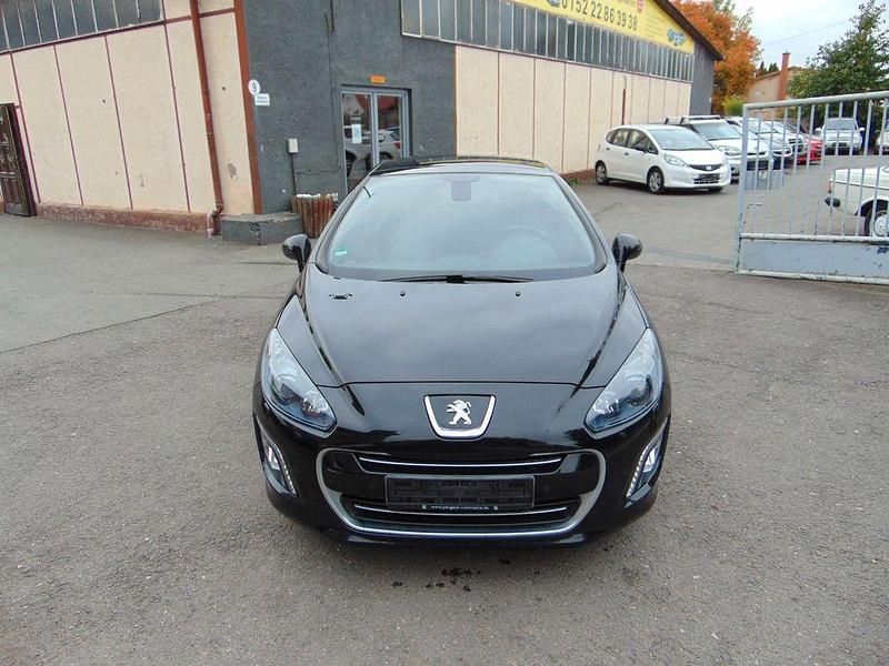 Schwarz Gebraucht 2012 Peugeot 308 CC Allure Cabrio | 3.200 € - Bild 1/4