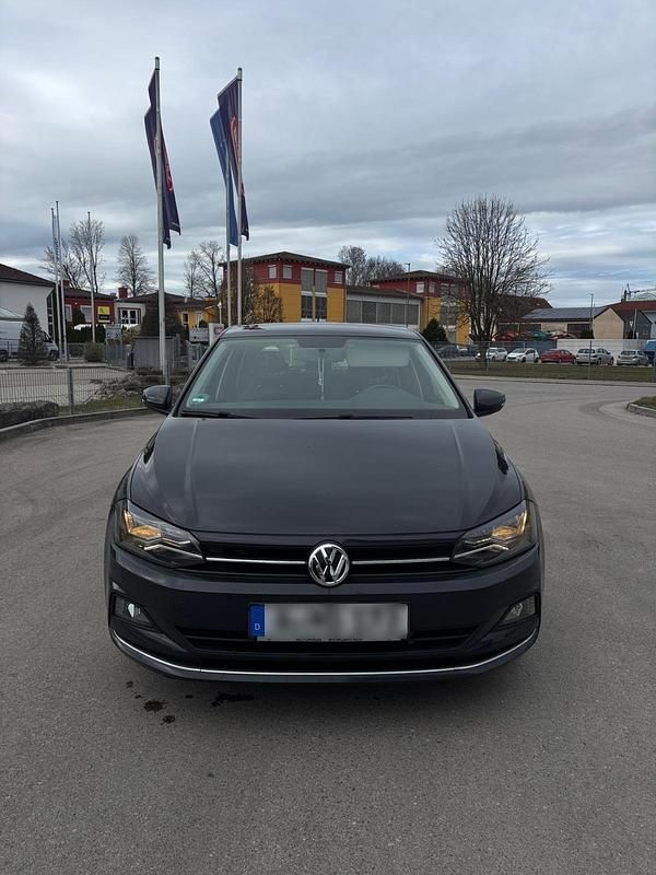 Gebraucht VW Polo 95 PS (69 kW) 2019 Grau Kleinwagen