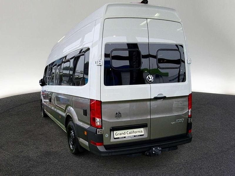 Gebraucht VW California California 177 PS (130 kW) 2024 Candyweiß/mojave beige metall Van