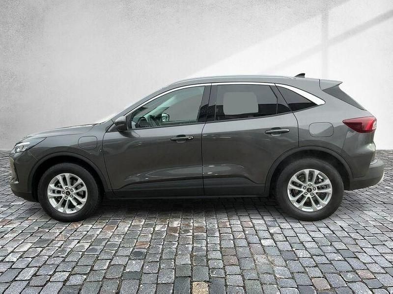 Gebraucht Ford Kuga Titanium 152 PS (111 kW) 2024 Grau SUV