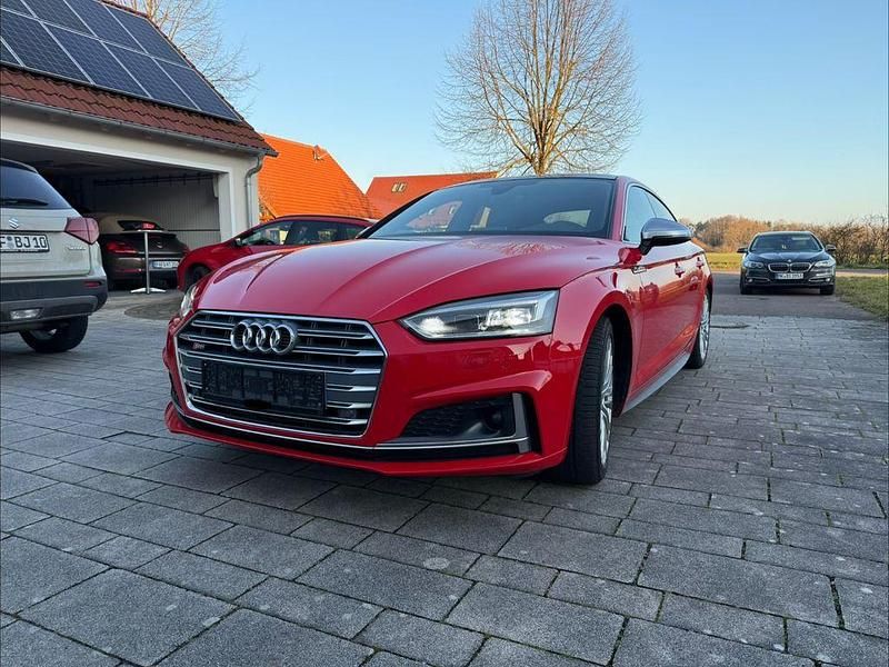 Rot Gebraucht 2017 Audi S5 Sportback Ambiente Kleinwagen | 29.499 € (Teuer) - Bild 1/4