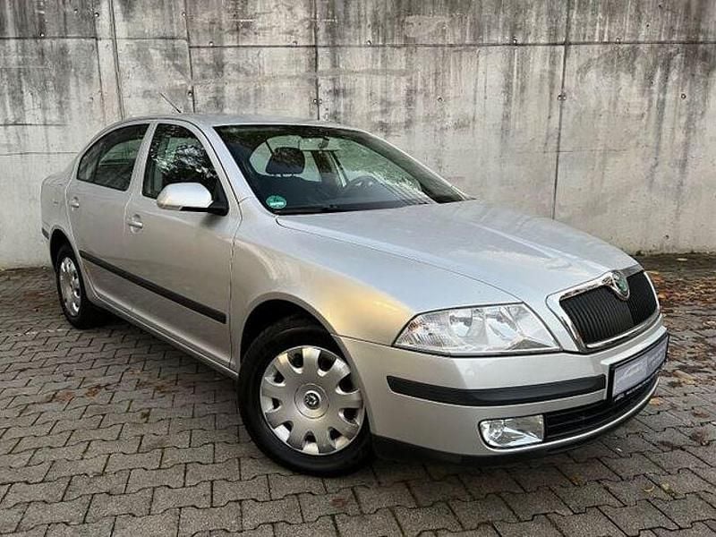 Gebraucht Skoda Octavia Ambiente 105 PS (77 kW) 2005 Silber Limousine