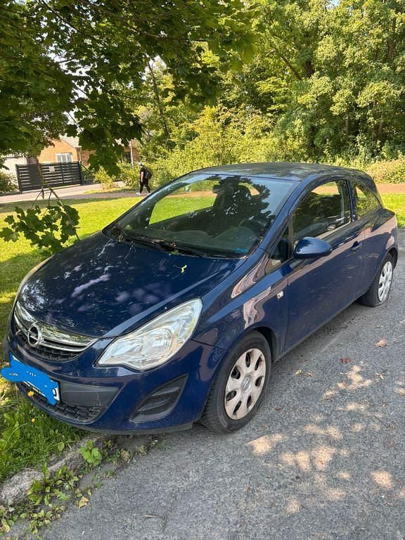 Blau Gebraucht 2012 Opel Corsa Edition Kleinwagen | 700 € (Superpreis) - Bild 1/4
