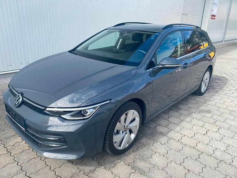 Second-hand VW Golf VIII Style 150 CP (110 kW) 2025 Gri Berlinǎ