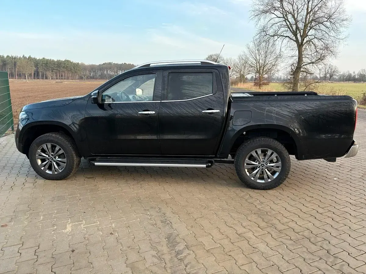 Gebraucht Mercedes X250 190 PS (139 kW) 2018 Schwarz Pickup