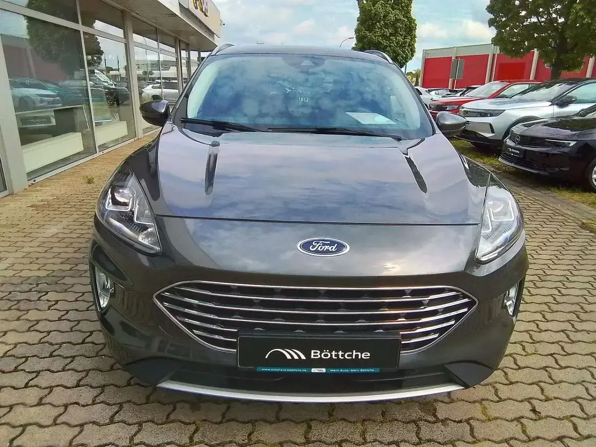 Gebraucht Ford Kuga Titanium 150 PS (110 kW) 2021 Magneticgrau (metallic) SUV