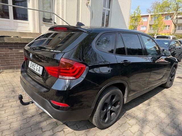 Second-hand BMW X1 Performance 143 CP (105 kW) 2015 Negru SUV